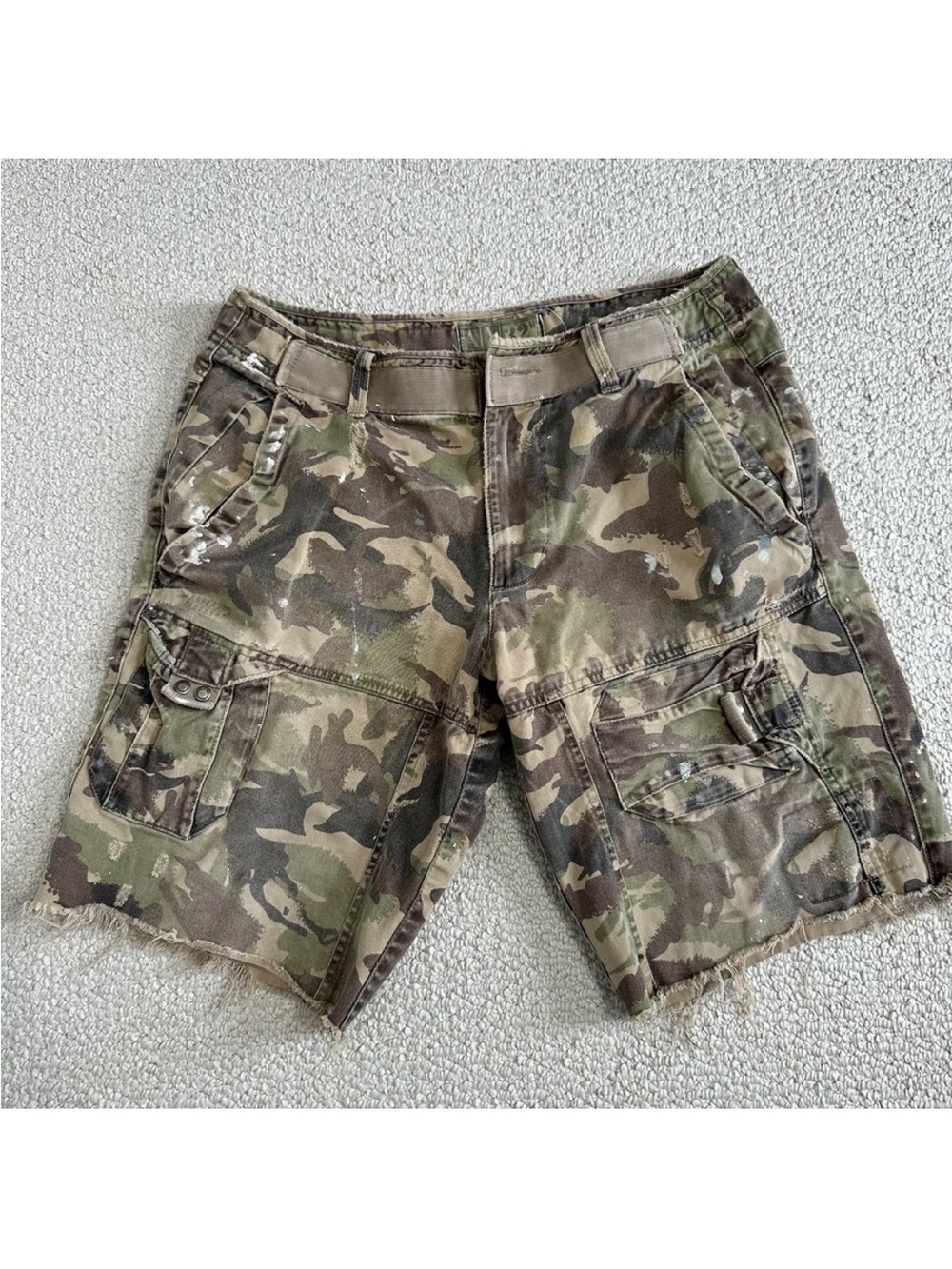 Armani Exchange Utility Shorts Sz 32 Camo Green Destroyed Raw hem